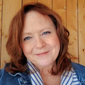 Meet your Posher, Lori